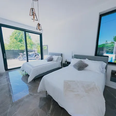 Salkic Villa *